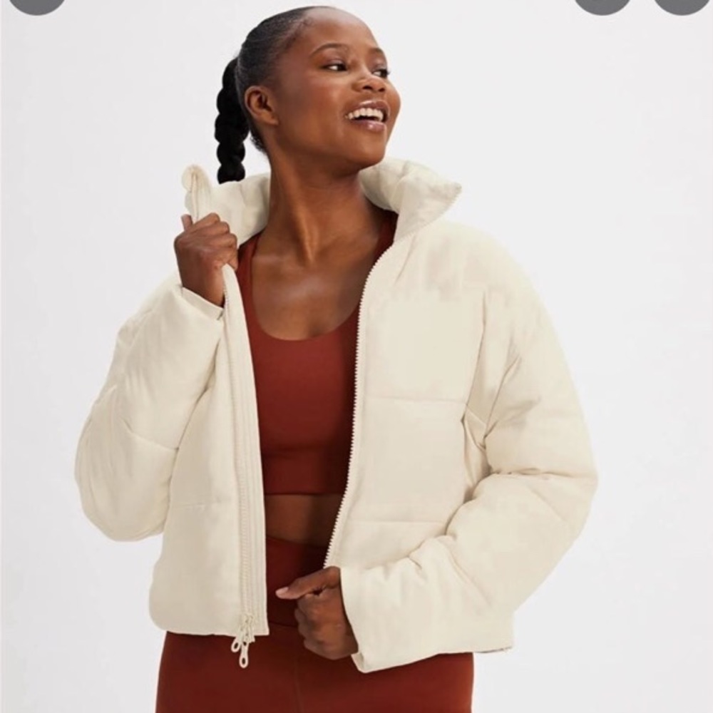 Girlfriend Collective Cropped Puffer
